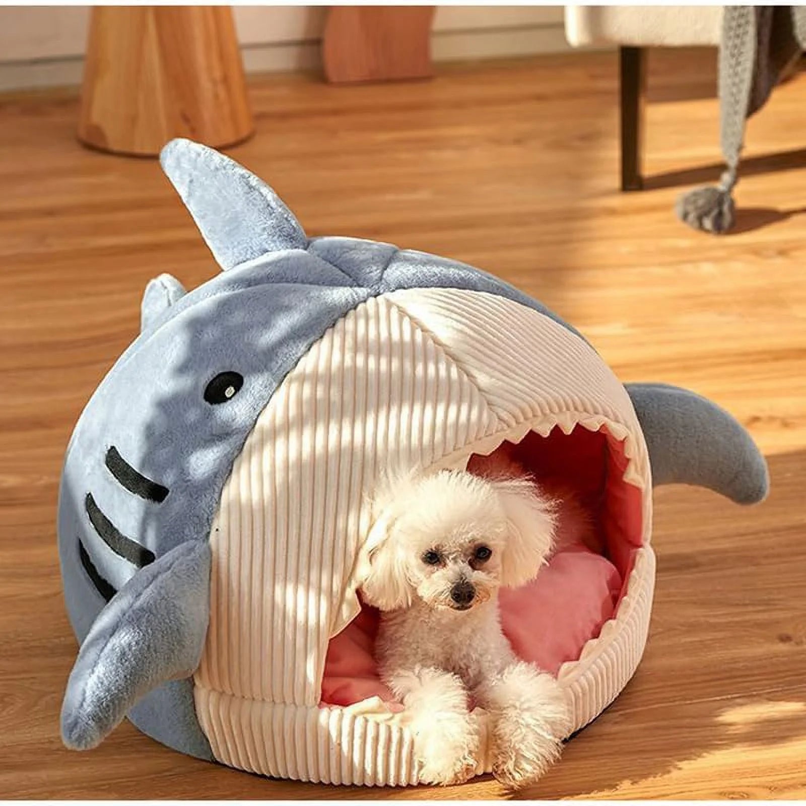 Cozy Shark-Shaped Large Cat Bed with Removable Washable Pillow in Blue - Perfect for Your Feline Friend!